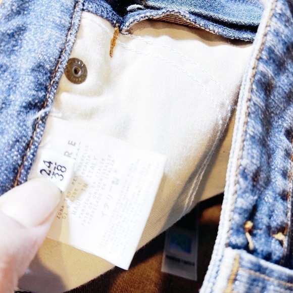 Dolce & Gabbana Ripped Denim Skirt Medium Blue Size 24 - Picture 8 of 13